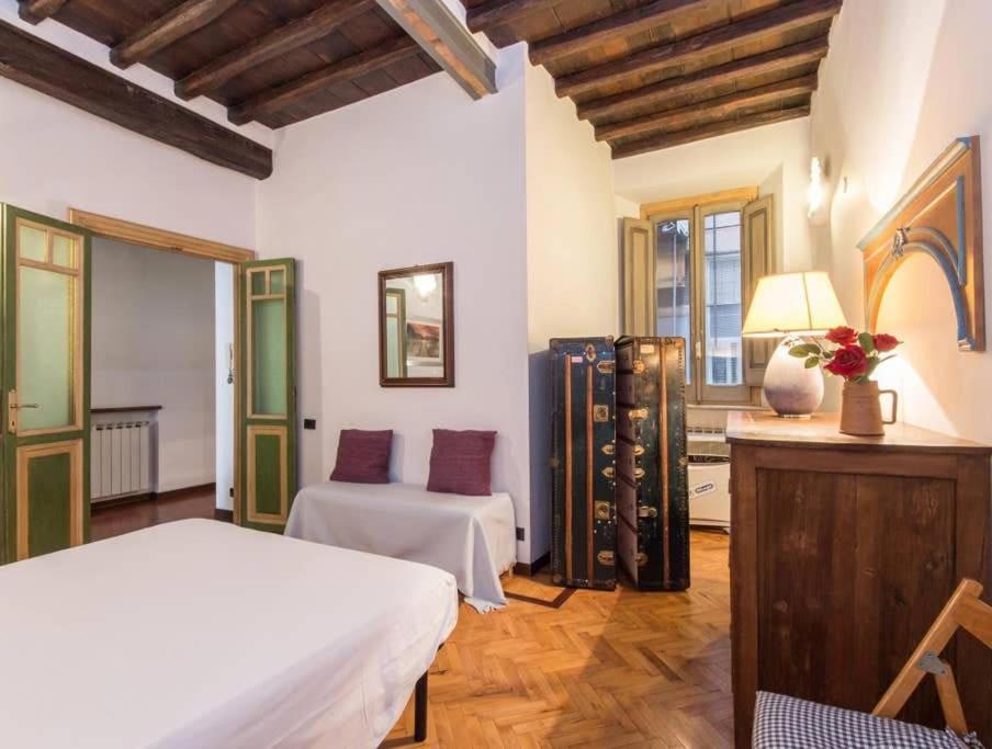 Apartment Piazza Navona Charming Rome